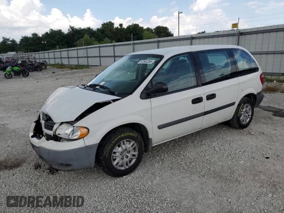 2007 Dodge Caravan SE with VIN 1D4GP25R97B189777, listed as a Copart auction lot 67943265 with 145,189 mi miles and Salvage title. Bid and sale history available at DreamBid. Image 1.