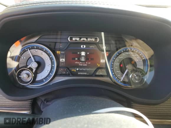 2021 Ram 1500 Limited с VIN 1C6RREHT1MN575412, выставлен на аукционе Copart как лот 49480725 с пробегом 70 310 миль миль и Списание • Salvage title. История ставок и продаж доступна на DreamBid. Изображение 9.