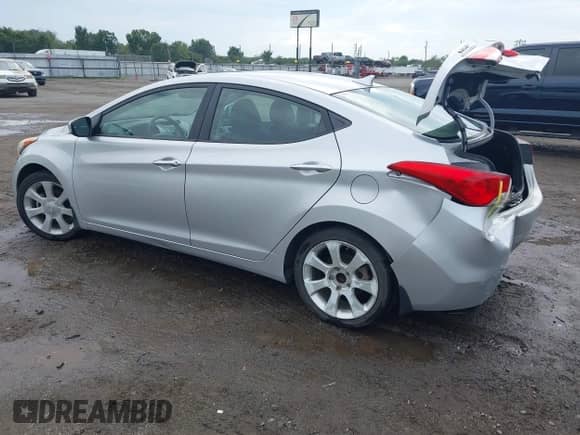 2013 Hyundai Elantra GLS с VIN KMHDH4AEXDU595266, выставлен на аукционе IAAI как лот 43282201 с пробегом 148 389 миль миль и . История ставок и продаж доступна на DreamBid. Изображение 3.