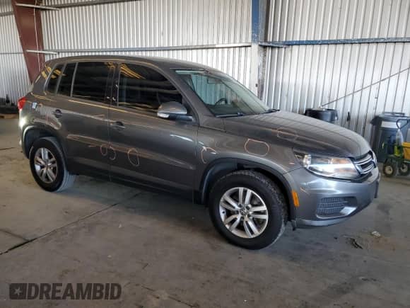 2013 Volkswagen Tiguan S z VIN WVGBV3AX5DW580870, wystawiony jako Copart lot #81127815 z przebiegiem 189 620 mil mil oraz Szkoda całkowita • Salvage title. Historia ofert i sprzedaży dostępna na DreamBid. Obrazek 4.