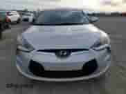 2014 Hyundai Veloster с VIN KMHTC6AD5EU207343, выставлен на аукционе Copart как лот 48344685 с пробегом Не указан миль и На запчасти • Non repairable. История ставок и продаж доступна на DreamBid. Изображение 5.