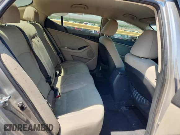 2014 Kia Optima LX z VIN 5XXGM4A73EG320179, wystawiony jako Copart lot #69755295 z przebiegiem 128 802 mil mil oraz Szkoda całkowita • Salvage title. Historia ofert i sprzedaży dostępna na DreamBid. Obrazek 10.