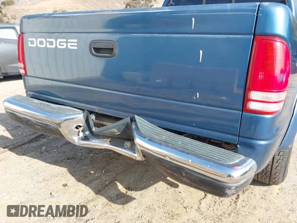 2002 Dodge Dakota SLT with VIN 1B7HL48N82S658321, listed as a IAAI auction lot 41506738 with 252,950 mi miles and . Bid and sale history available at DreamBid. Image 13.