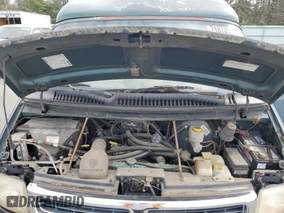 1999 Dodge Cargo Conversion with VIN 2B6HB11Y0XK505623, listed as a Copart auction lot 71873994 with 69,806 mi miles and Non repairable. Bid and sale history available at DreamBid. Image 12.