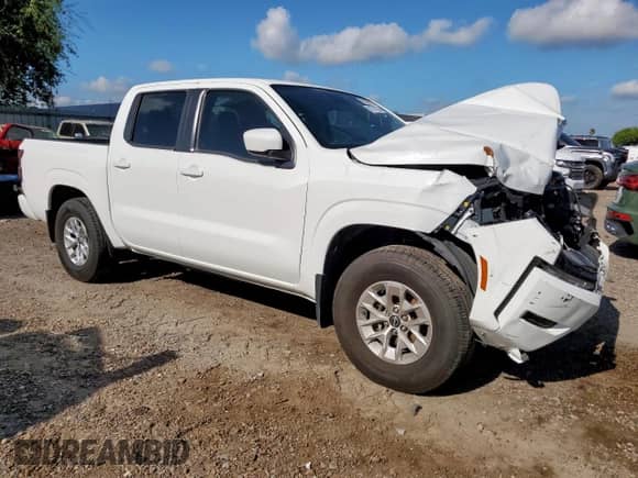 2024 Nissan Frontier SV with VIN 1N6ED1EJ3RN634398, listed as a Copart auction lot 67747525 with 8,906 mi miles and Salvage title. Bid and sale history available at DreamBid. Image 4.