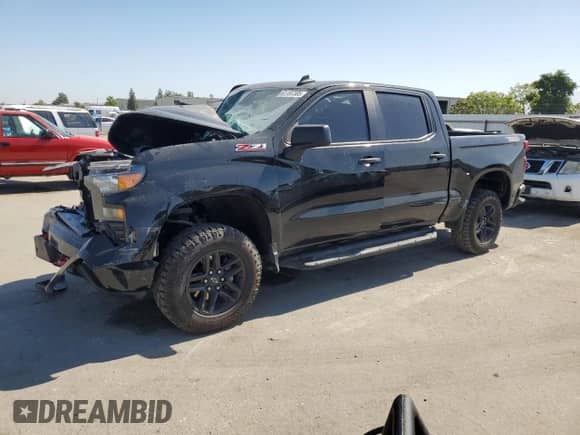 2022 Chevrolet Silverado 1500 Custom Trail Boss with VIN 3GCPDCEK9NG575358, listed as a Copart auction lot 61197305 with Not provided miles and Salvage title. Bid and sale history available at DreamBid. Image 1.