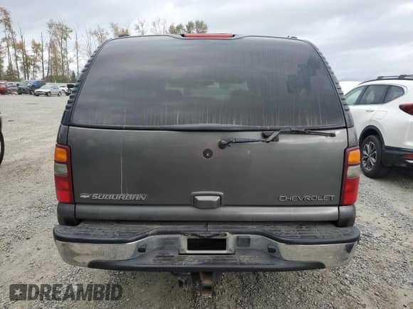 2002 Chevrolet Suburban LT z VIN 1GNFK16Z02J170413, wystawiony jako Copart lot #74110634 z przebiegiem 233 880 mil mil oraz Szkoda całkowita • Salvage title. Historia ofert i sprzedaży dostępna na DreamBid. Obrazek 6.
