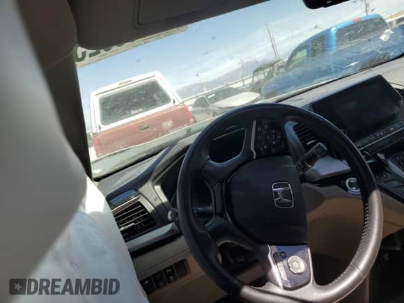 2018 Honda Odyssey Elite with VIN 5FNRL6H94JB035597, listed as a Copart auction lot 66160925 with Not provided miles and Salvage title. Bid and sale history available at DreamBid. Image 9.