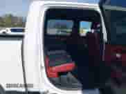 2020 Ram 1500 Rebel z VIN 1C6SRFLT7LN195486, wystawiony jako IAAI lot #43499888 z przebiegiem 161 678 mil mil oraz . Historia ofert i sprzedaży dostępna na DreamBid. Obrazek 8.