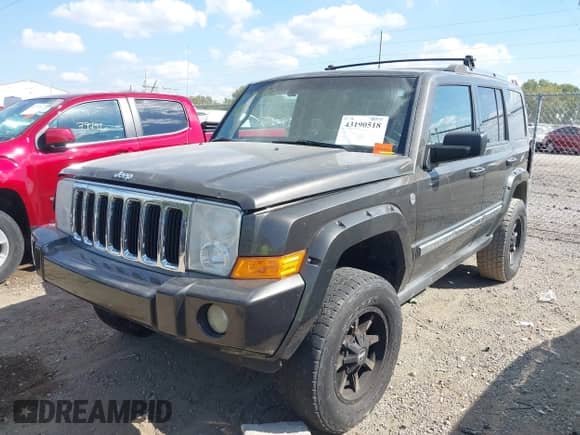 2006 Jeep Commander Limited with VIN 1J8HG58266C276295, listed as a IAAI auction lot 43190518 with 152,539 mi miles and . Bid and sale history available at DreamBid. Image 17.