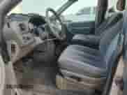 2001 Dodge Caravan Sport z VIN 1B4GP44361B160554, wystawiony jako Copart lot #71982855 z przebiegiem 190 491 mil mil oraz Szkoda całkowita • Salvage title. Historia ofert i sprzedaży dostępna na DreamBid. Obrazek 7.