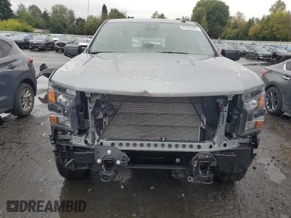 2025 Chevrolet Silverado 1500 with VIN 1GCRKAED6SZ251056, listed as a Copart auction lot 81893405 with 2,284 mi miles and Salvage title. Bid and sale history available at DreamBid. Image 5.