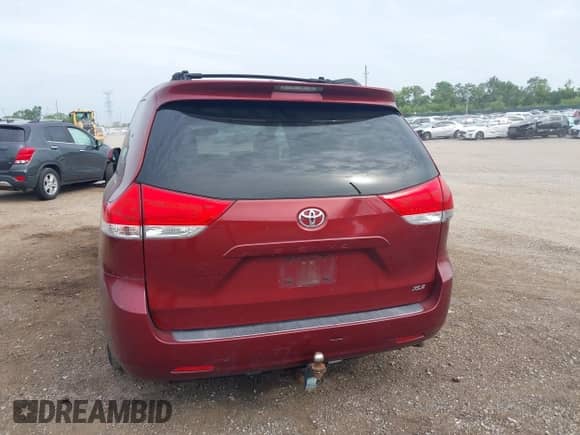 2012 Toyota Sienna XLE AAS with VIN 5TDYK3DC6CS255241, listed as a IAAI auction lot 42816994 with 173,913 mi miles and . Bid and sale history available at DreamBid. Image 16.
