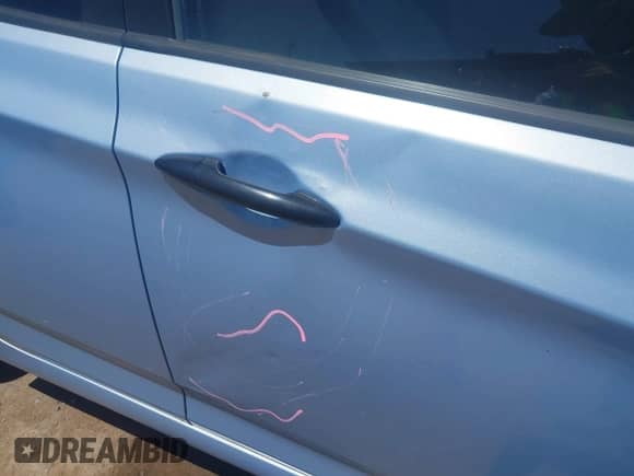 2013 Hyundai Accent GLS z VIN KMHCT4AE7DU521782, wystawiony jako IAAI lot #42300592 z przebiegiem 110 125 mil mil oraz . Historia ofert i sprzedaży dostępna na DreamBid. Obrazek 16.