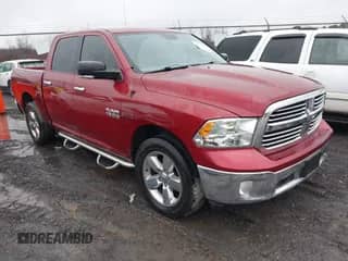 2014 Ram 1500 Big Horn z VIN 1C6RR7LM4ES353929, wystawiony jako IAAI lot #40999142 z przebiegiem 147 339 mil mil oraz . Historia ofert i sprzedaży dostępna na DreamBid. Obrazek 1.