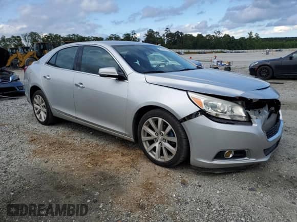 2015 Chevrolet Malibu LTZ with VIN 1G11F5SL2FU139063, listed as a Copart auction lot 61743825 with 187,187 mi miles and Salvage title. Bid and sale history available at DreamBid. Image 4.