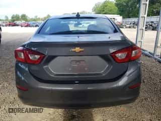 2018 Chevrolet Cruze LT с VIN 1G1BE5SM7J7210331, выставлен на аукционе Copart как лот 55658255 с пробегом 125 317 миль миль и Списание • Salvage title. История ставок и продаж доступна на DreamBid. Изображение 6.