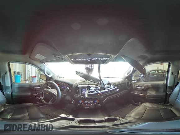 2020 Chevrolet Silverado 1500 LT z VIN 1GCPWCED8LZ251889, wystawiony jako Copart lot #81995735 z przebiegiem 163 258 mil mil oraz Szkoda całkowita • Salvage title. Historia ofert i sprzedaży dostępna na DreamBid. Obrazek 14.