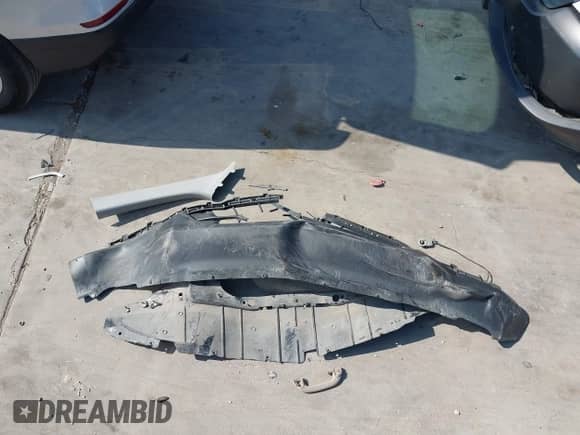 2019 Chevrolet Equinox LS с VIN 2GNAXHEVXK6174565, выставлен на аукционе IAAI как лот 43173788 с пробегом 155 392 миль миль и . История ставок и продаж доступна на DreamBid. Изображение 12.