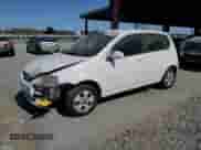 2006 Chevrolet Aveo LS z VIN KL1TD66656B576879, wystawiony jako Copart lot #63257245 z przebiegiem 71 477 mil mil oraz Szkoda całkowita • Salvage title. Historia ofert i sprzedaży dostępna na DreamBid. Obrazek 1.