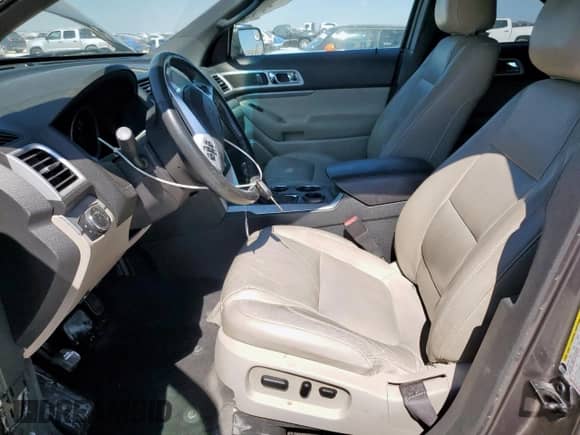 2011 Ford Explorer XLT with VIN 1FMHK7D88BGA50754, listed as a Copart auction lot 82374935 with 188,235 mi miles and Salvage title. Bid and sale history available at DreamBid. Image 7.