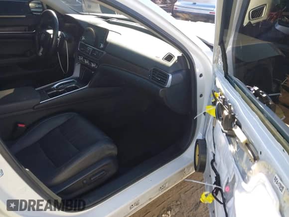 2022 Honda Accord Touring с VIN 1HGCV2F91NA009924, выставлен на аукционе IAAI как лот 43495964 с пробегом 52 357 миль миль и . История ставок и продаж доступна на DreamBid. Изображение 5.