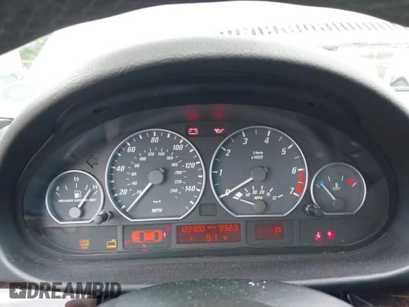 2001 BMW 3 Series 330Ci с VIN WBABS534X1JU83536, выставлен на аукционе IAAI как лот 43351449 с пробегом 122 300 миль миль и . История ставок и продаж доступна на DreamBid. Изображение 7.