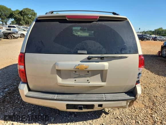 2012 Chevrolet Tahoe LS with VIN 1GNSCAE00CR209583, listed as a Copart auction lot 70043565 with 179,537 mi miles and Salvage title. Bid and sale history available at DreamBid. Image 6.