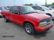 2003 Chevrolet S-10 LS с VIN 1GCCS19X838290264, выставлен на аукционе IAAI как лот 42140888 с пробегом 134 963 миль миль и . История ставок и продаж доступна на DreamBid. Изображение 1.