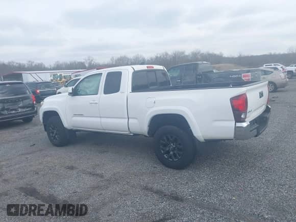 2022 Toyota Tacoma SR with VIN 3TYSX5EN9NT014347, listed as a IAAI auction lot 41631557 with 10 mi miles and . Bid and sale history available at DreamBid. Image 14.
