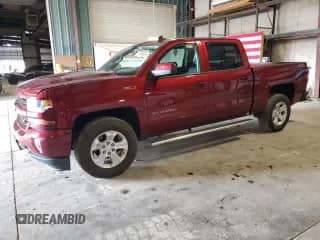 2017 Chevrolet Silverado 1500 LT z VIN 3GCUKREC8HG407347, wystawiony jako Copart lot #70488985 z przebiegiem 86 389 mil mil oraz Szkoda całkowita • Salvage title. Historia ofert i sprzedaży dostępna na DreamBid. Obrazek 1.