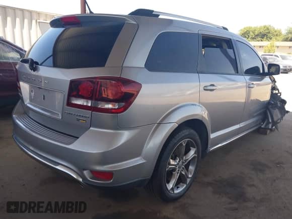 2017 Dodge Journey Crossroad Plus with VIN 3C4PDCGG8HT613733, listed as a IAAI auction lot 42690152 with 97,256 mi miles and . Bid and sale history available at DreamBid. Image 4.