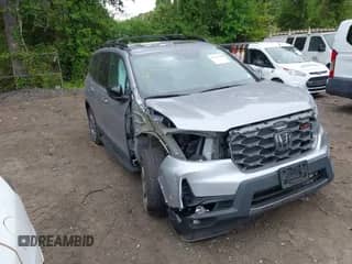 2023 Honda Passport TrailSport с VIN 5FNYF8H66PB024923, выставлен на аукционе IAAI как лот 42243780 с пробегом 14 358 миль миль и . История ставок и продаж доступна на DreamBid. Изображение 1.