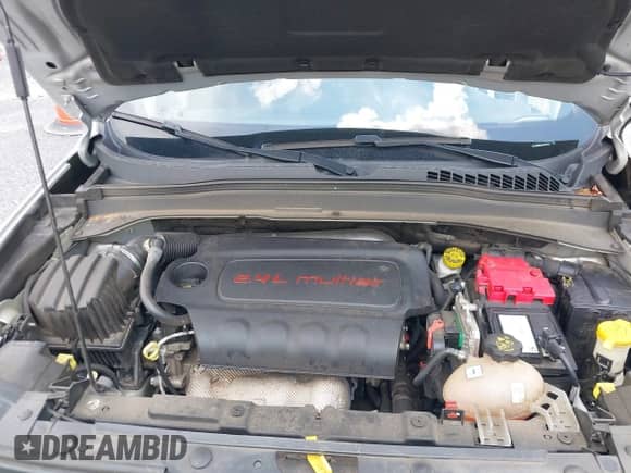 2018 Jeep Renegade Latitude с VIN ZACCJBBB0JPH95535, выставлен на аукционе IAAI как лот 42865906 с пробегом 96 110 миль миль и . История ставок и продаж доступна на DreamBid. Изображение 10.