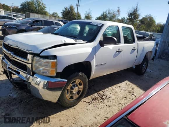 2009 Chevrolet Silverado 2500HD Work Truck с VIN 1GCHC43K99F144882, выставлен на аукционе Copart как лот 82774324 с пробегом Не указан миль и Списание • Salvage title. История ставок и продаж доступна на DreamBid. Изображение 1.