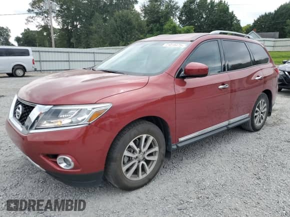 2015 Nissan Pathfinder S z VIN 5N1AR2MNXFC699734, wystawiony jako Copart lot #71018475 z przebiegiem 57 185 mil mil oraz Szkoda całkowita • Salvage title. Historia ofert i sprzedaży dostępna na DreamBid. Obrazek 1.