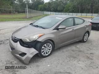 2012 Hyundai Elantra GLS z VIN 5NPDH4AE5CH119892, wystawiony jako Copart lot #84908845 z przebiegiem 105 548 mil mil oraz Czysty tytuł • Clean title. Historia ofert i sprzedaży dostępna na DreamBid. Obrazek 1.