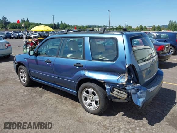 2007 Subaru Forester X with VIN JF1SG63667G718666, listed as a IAAI auction lot 42371345 with 118,280 mi miles and . Bid and sale history available at DreamBid. Image 6.