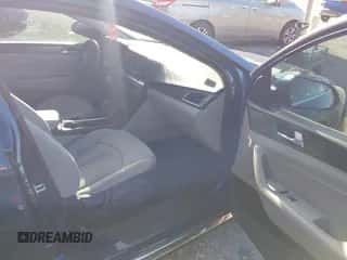 2015 Hyundai Sonata Sport z VIN 5NPE34AF0FH032577, wystawiony jako IAAI lot #42997102 z przebiegiem 258 309 mil mil oraz . Historia ofert i sprzedaży dostępna na DreamBid. Obrazek 5.