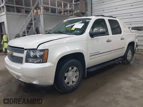 2012 Chevrolet Avalanche LTZ с VIN 3GNTKGE79CG270163, выставлен на аукционе IAAI как лот 42781346 с пробегом 78 106 миль миль и . История ставок и продаж доступна на DreamBid. Изображение 2.
