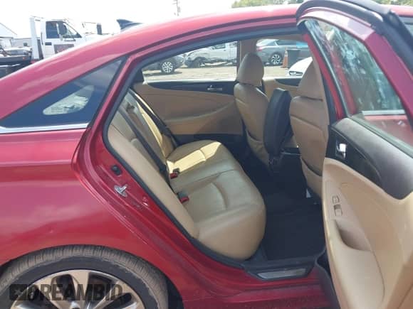 2012 Hyundai Sonata SE with VIN 5NPEC4ABXCH402572, listed as a IAAI auction lot 42875412 with 160,785 mi miles and . Bid and sale history available at DreamBid. Image 8.