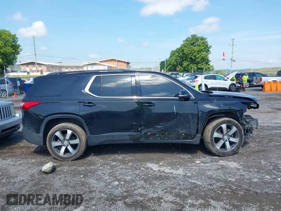 2021 Chevrolet Traverse LT с VIN 1GNERHKW2MJ203068, выставлен на аукционе IAAI как лот 42622956 с пробегом 169 856 миль миль и . История ставок и продаж доступна на DreamBid. Изображение 12.