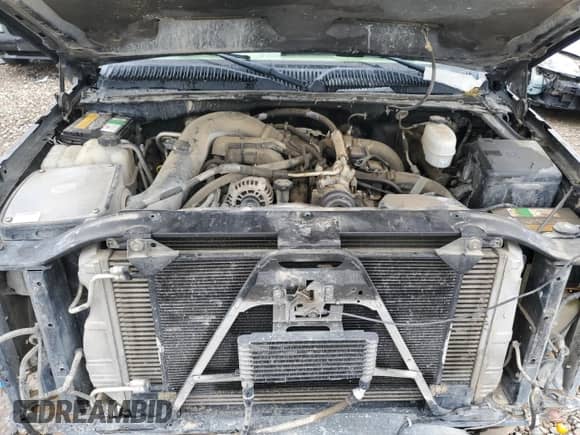 2005 Chevrolet Silverado 3500 DRW Wrk Trk z VIN 1GCJK33275F910522, wystawiony jako Copart lot #54566655 z przebiegiem 178 334 mil mil oraz Szkoda całkowita • Salvage title. Historia ofert i sprzedaży dostępna na DreamBid. Obrazek 11.