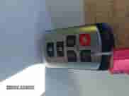 2016 Toyota Sienna XLE z VIN 5TDYK3DC1GS738545, wystawiony jako IAAI lot #42849266 z przebiegiem 59 578 mil mil oraz . Historia ofert i sprzedaży dostępna na DreamBid. Obrazek 11.