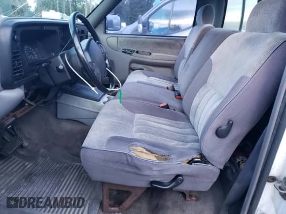 1995 Dodge RAM with VIN 1B7KC26WXSS335300, listed as a Copart auction lot 84932974 with 147,462 mi miles and Clean title. Bid and sale history available at DreamBid. Image 7.