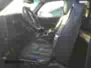 2004 Chevrolet Silverado SS с VIN 2GCEK19N641166215, выставлен на аукционе Copart как лот 45881735 с пробегом Не указан миль и На запчасти • Non repairable. История ставок и продаж доступна на DreamBid. Изображение 7.