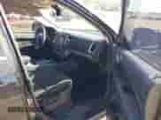 2017 Dodge Durango SXT z VIN 1C4RDJAG5HC953956, wystawiony jako IAAI lot #43125533 z przebiegiem 141 477 mil mil oraz . Historia ofert i sprzedaży dostępna na DreamBid. Obrazek 5.