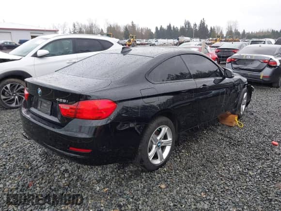 2014 BMW 4 Series 428i xDrive с VIN WBA3N5C53EK196740, выставлен на аукционе IAAI как лот 41903237 с пробегом 74 569 миль миль и . История ставок и продаж доступна на DreamBid. Изображение 4.
