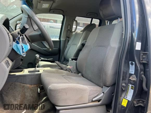 2010 Nissan Frontier LE with VIN 1N6AD0EV5AC410285, listed as a Copart auction lot 84605955 with 199,787 mi miles and Clean title. Bid and sale history available at DreamBid. Image 6.