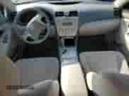 2011 Toyota Camry LE z VIN 4T4BF3EK2BR140227, wystawiony jako Copart lot #81824545 z przebiegiem 181 165 mil mil oraz Szkoda całkowita • Salvage title. Historia ofert i sprzedaży dostępna na DreamBid. Obrazek 8.